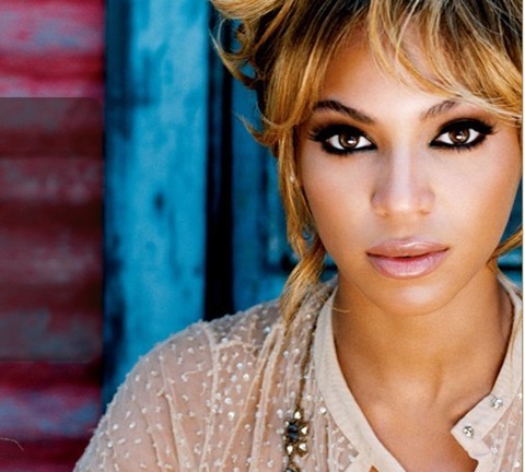 Beautiful Woman Pics on Beyonce Named People   S Most Beautiful Woman   Dialogue Magazine
